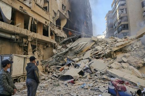 Vorort von Beirut nach Raketeneinschlag