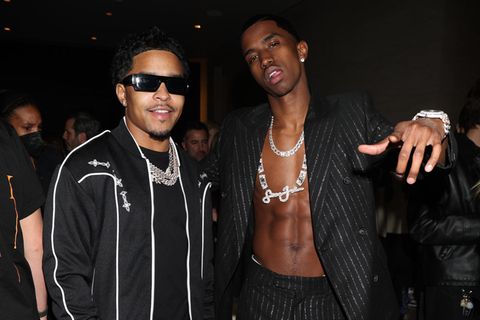 King Combs und Justin Combs stehen nebeneinander