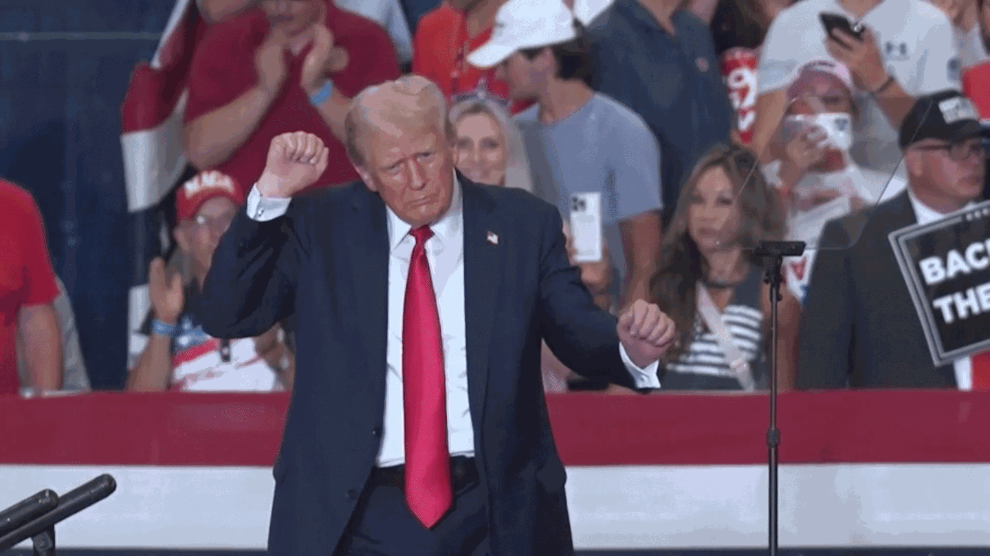 Donald Trump tanzt