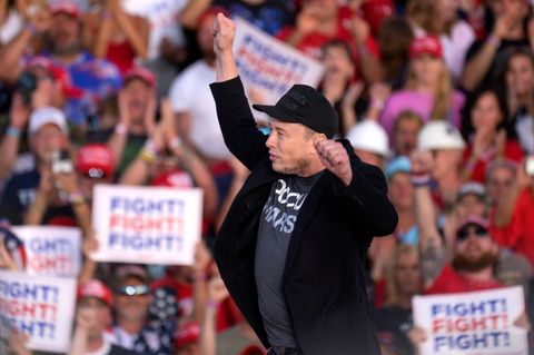 Hält Trump-Unterstützer Elon Musk den direkten Draht zu Wladimir Putin aufrecht?