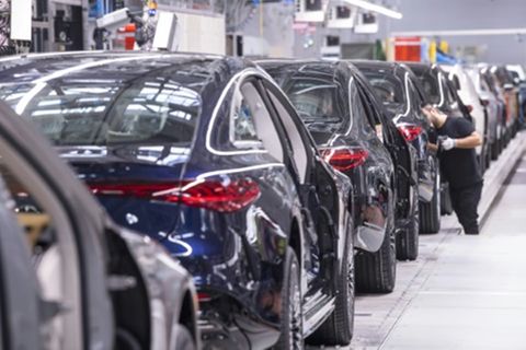 In der Industrie haben sich die Erwartungen verbessert.