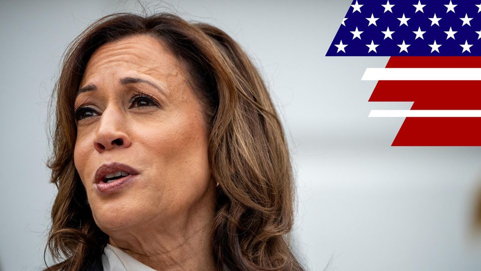 Kamala Harris hält eine Rede im US-Wahlkampf 2024