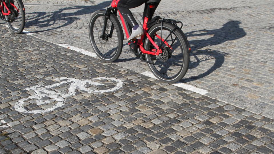 Berlin: Posse um zu schmalen Radweg – Anwohner sollen ausziehen