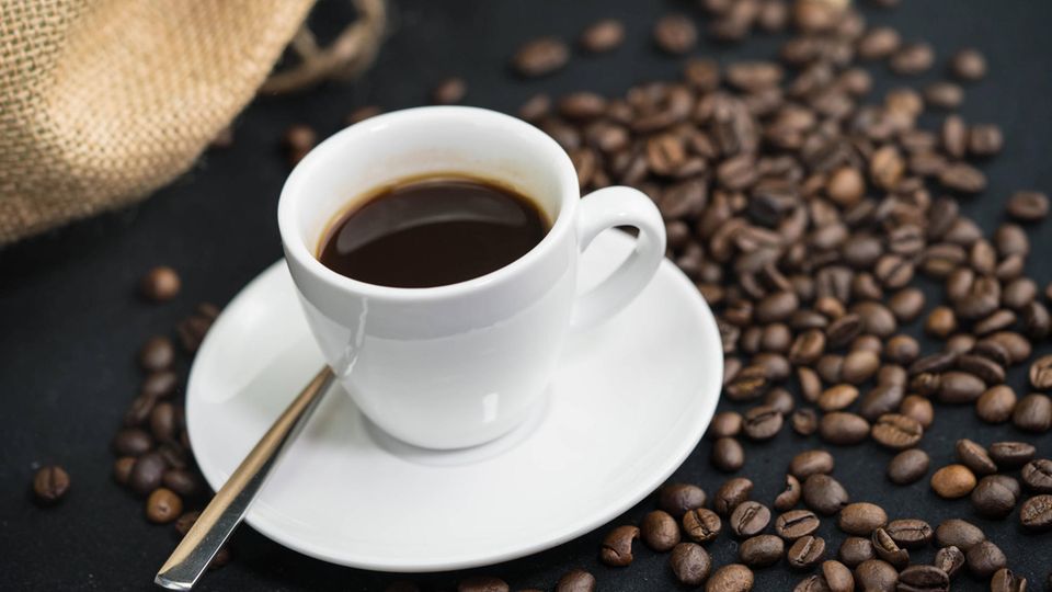 Billige Bohnen, hohe Preise & Co.: So perfide tricksen Kaffeehersteller