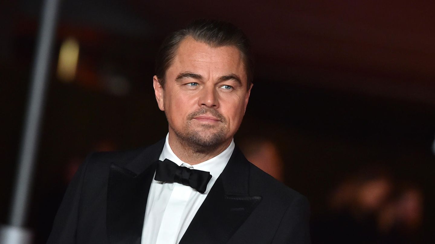 Leonardo DiCaprio is calling for Harris to be elected for one reason