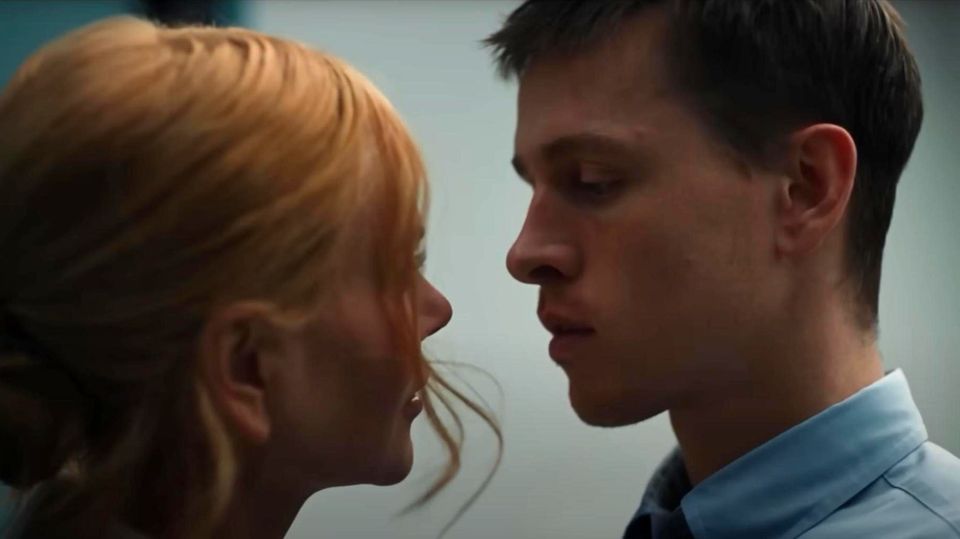 Nicole Kidman und Harris Dickinson haben bei Sex-Szenen "eigenes Ding gemacht"