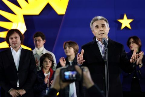 Iwanischwili am Wahlabend in Tiflis