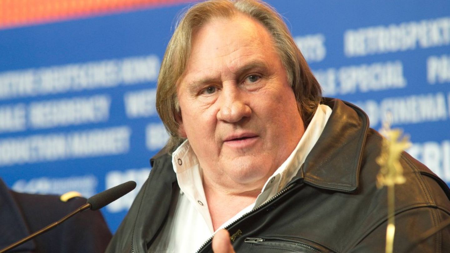 Gérard Depardieu sieht sich Vorwürfen von rund 20 Frauen wegen verschiedener sexueller Vergehen gegenüber.