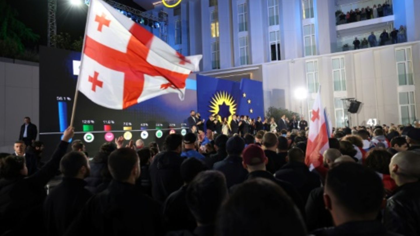 Unterstützer der Regierungspartei Georgischer Traum