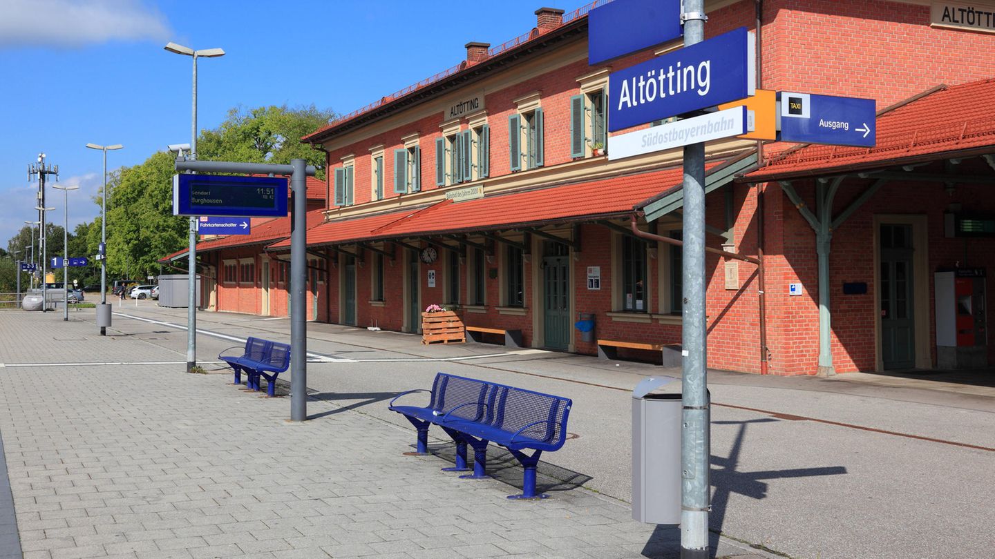 Bahnhof des Jahres 2020: Altötting