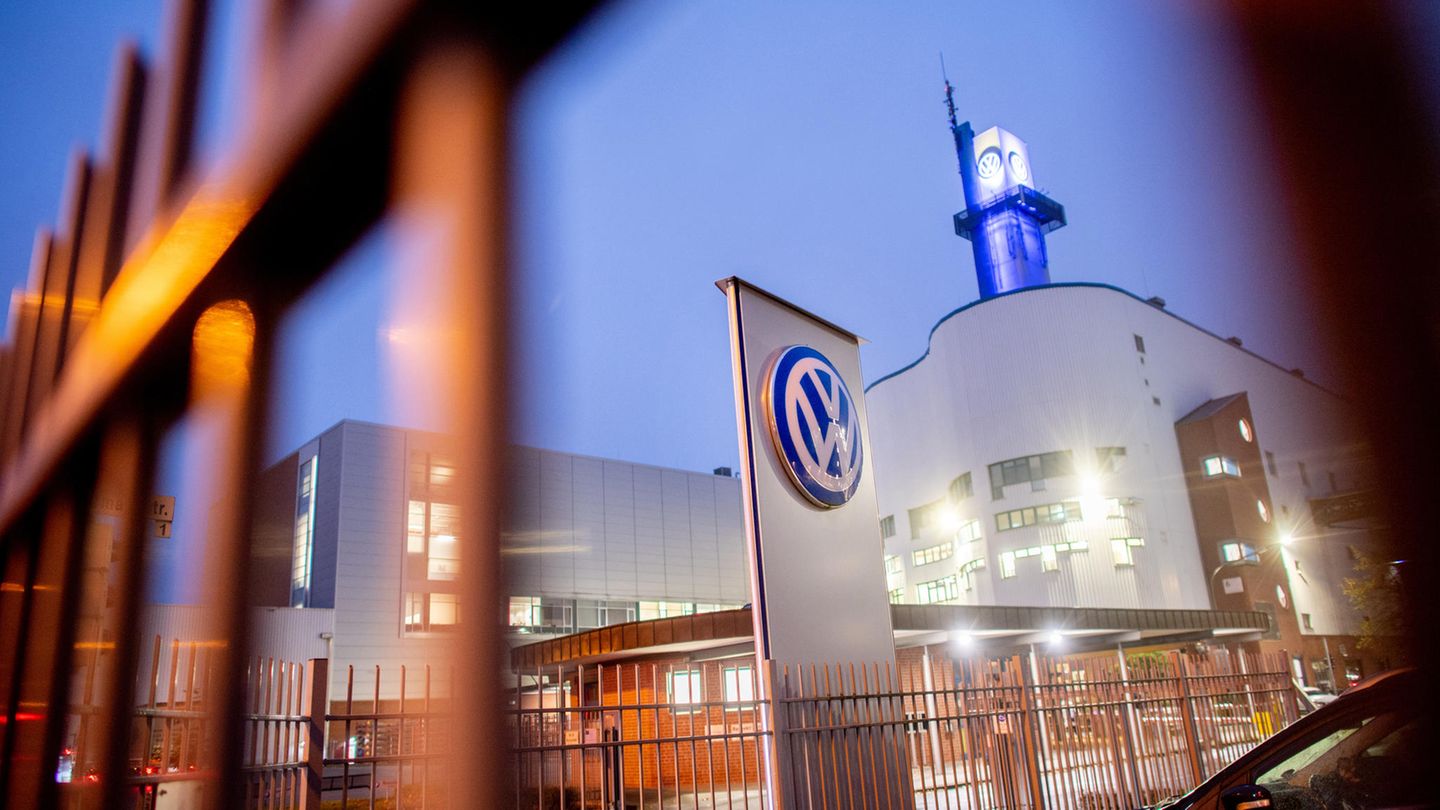 Pressestimmen: Krise bei VW: "Volkswagen macht seit Jahren seine Hausaufgaben nicht"