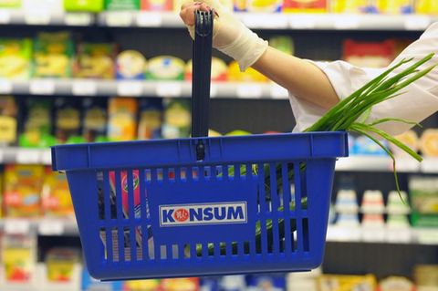 Konsum Dresden soll von Edeka als Hauptlieferant mit Lebensmitteln und weiteren Waren beliefert werden. Foto: picture alliance /