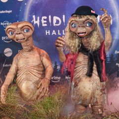 Heidi Klum und Tom Kaulitz in E.T.Kostümen