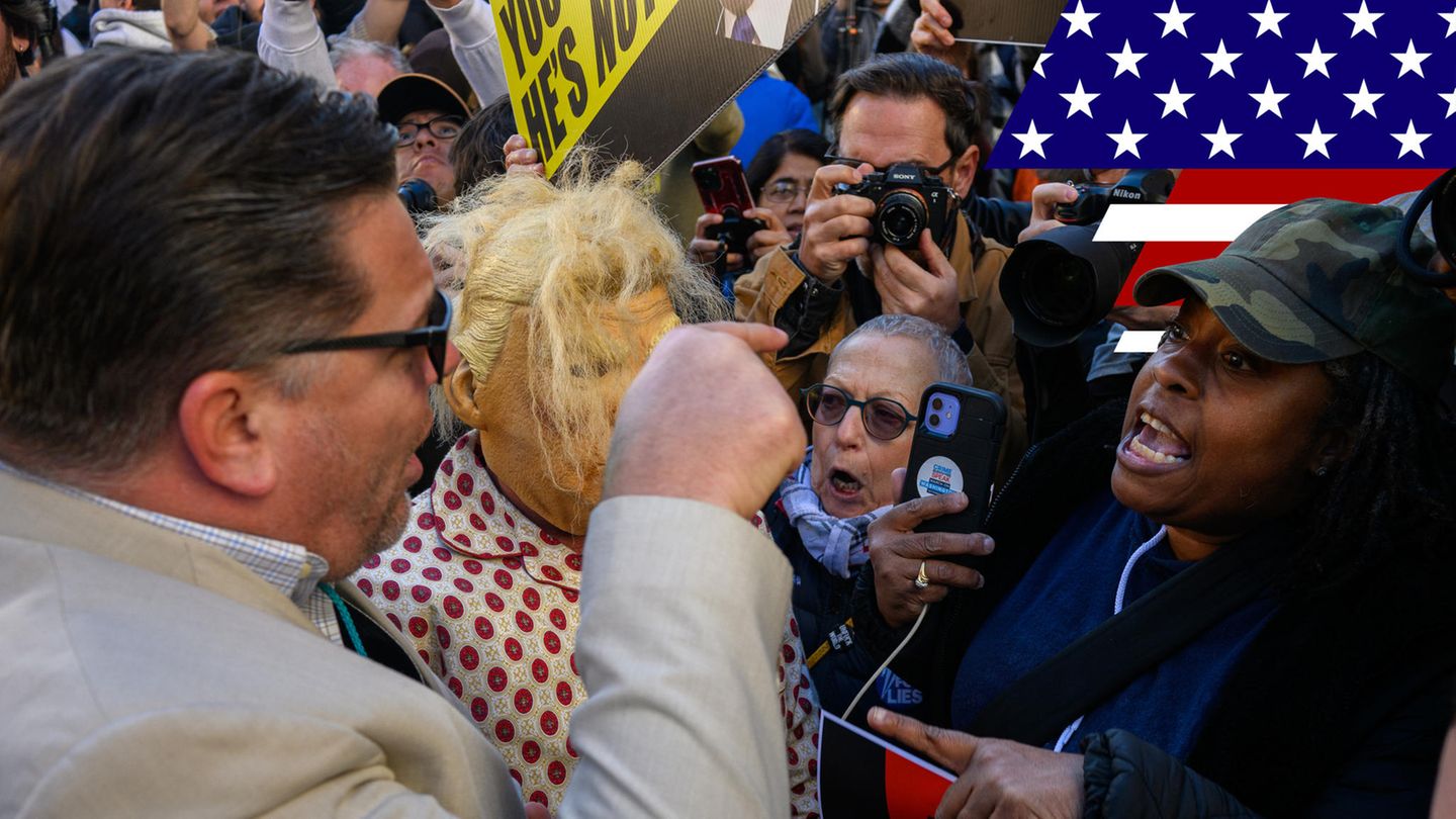 Donald Trump: She hates him. He adores him. They love each other.