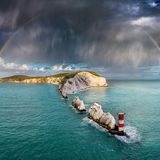 Ein Regenbogen umspannt die Isle of Wight