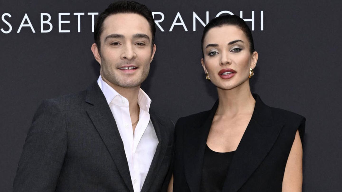 Leute von heute: Ed Westwick und Ehefrau Amy Jackson werden Eltern