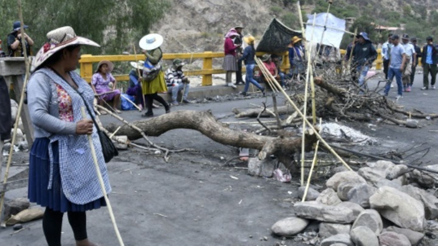 Straßenblockaden nahe Cochabamba