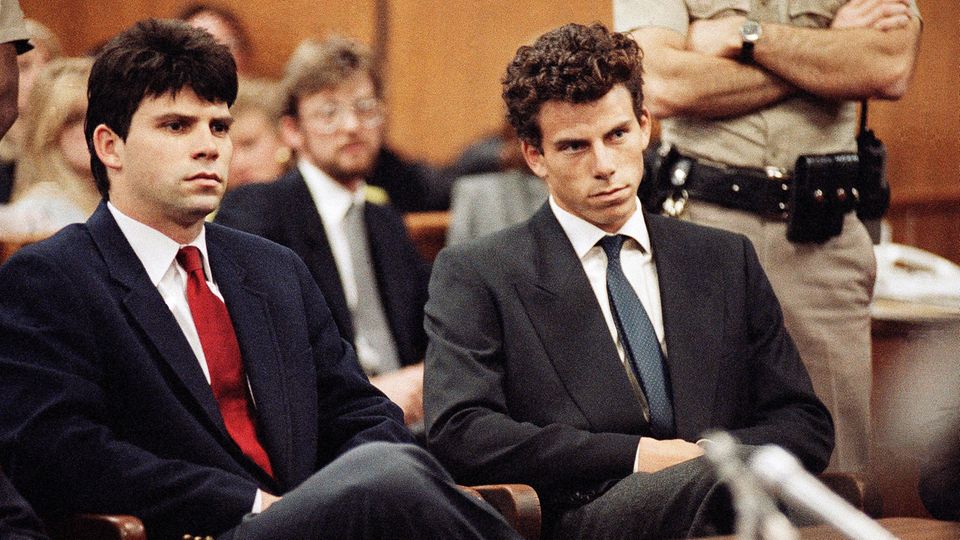 Die Brüder Lyle (l.) und Erik Menendez bei ihrem Prozess im Jahr 1990