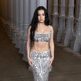 Charli XCX auf der LACMA-Gala