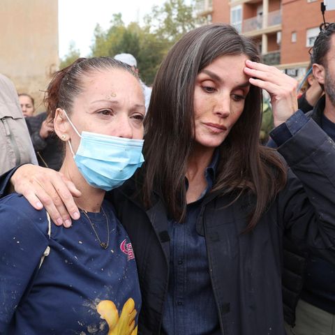 Königin Letizia von Spanien beim Besuch der Katastrophengebiete in der Region Valencia
