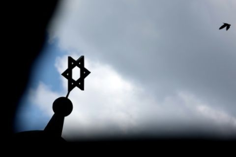 Davidstern auf Synagoge