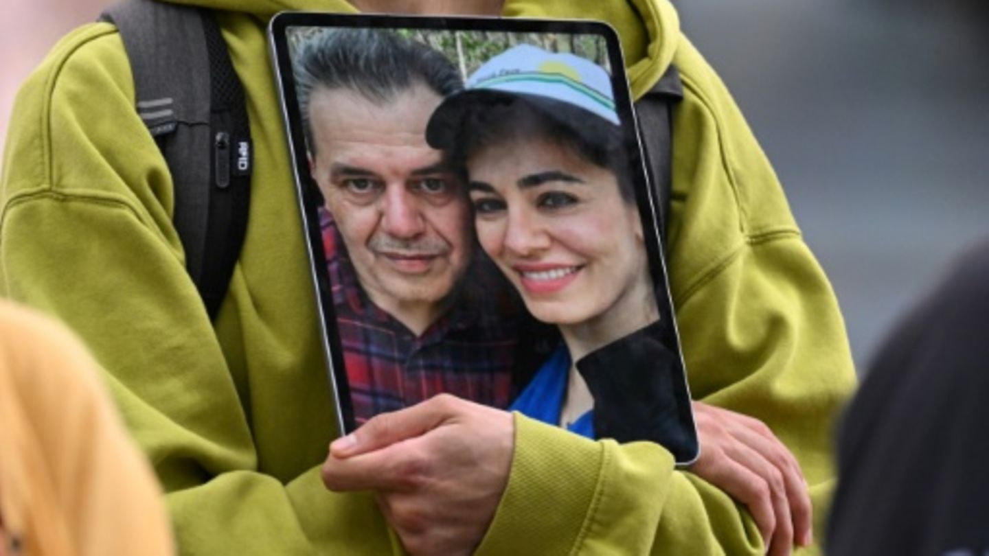 Gemeinsames Foto von Gazelle Sharmahd und ihrem Vater