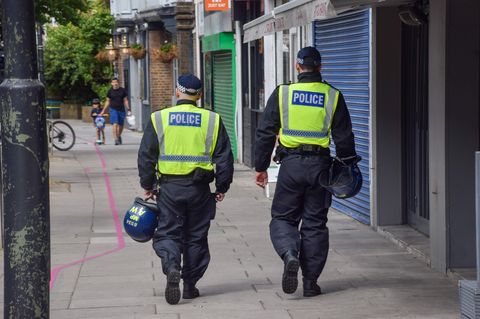 Britische Polizisten auf Patrouille