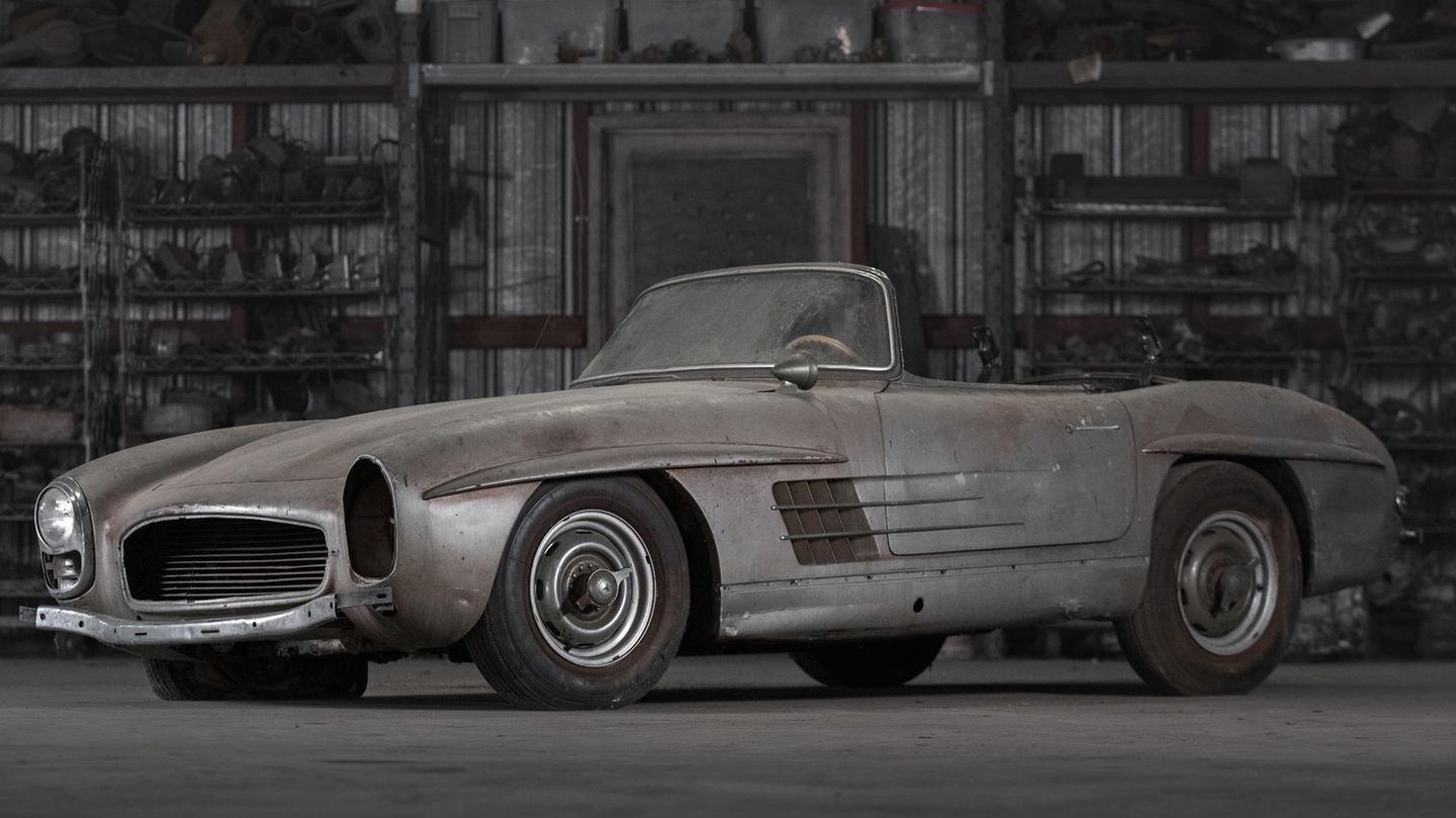 Oldtimer 1957 Mercedes-Benz 300 SL Roadster