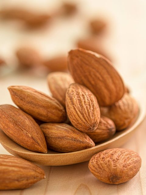 Gefährliche Lebensmittel: Bittermandel