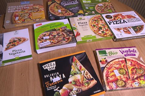 TK-Pizzen in Veggie-Auführung gibt es viele – nicht alle davon schneiden aber sehr gut oder gut im Ökotest ab. Im Video sehen Sie, welche Pizzen punkten können.