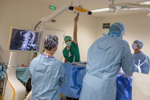 Operationssaal in Krankenhaus in Frankreich