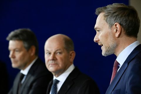 Scholz mit Lindner und Habeck