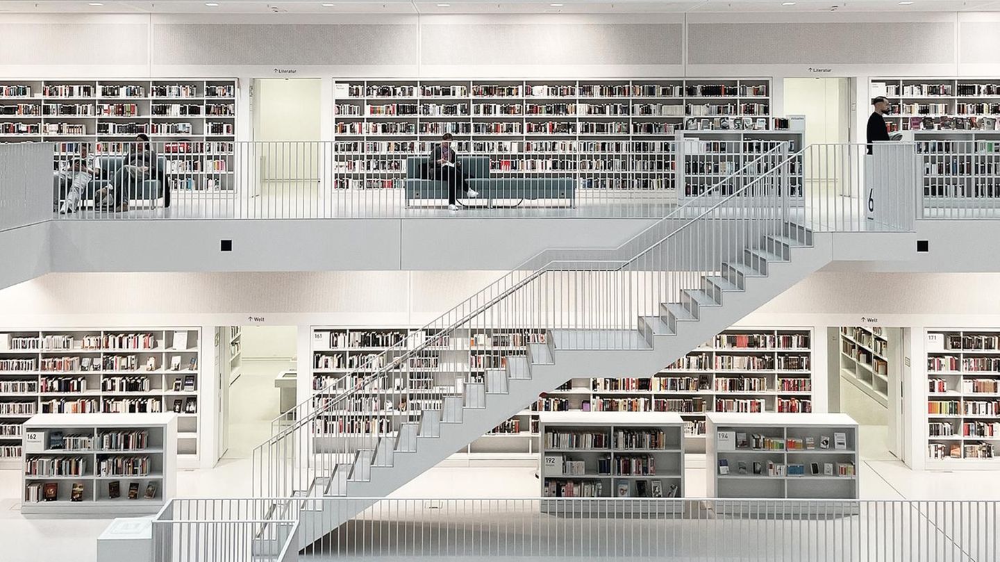 Stadtbibliothek am Mailänder Platz, Stuttgart