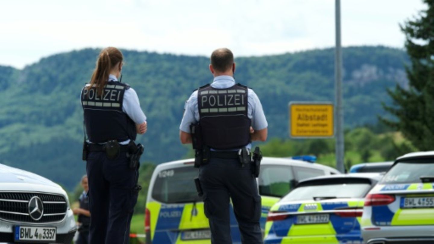Polizeikräfte am Einsatzort