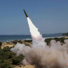 Nordkoreas Unterstützung Russlands und anhaltende Provokation wie Abschüsse solcher taktischen ballistischen Raketen zwingen Südkorea zum Überdenken der Unterstützungsstrategie für die Ukraine