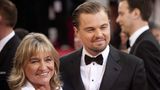 DiCaprio im Smoking mit seiner Mutter Irmelin