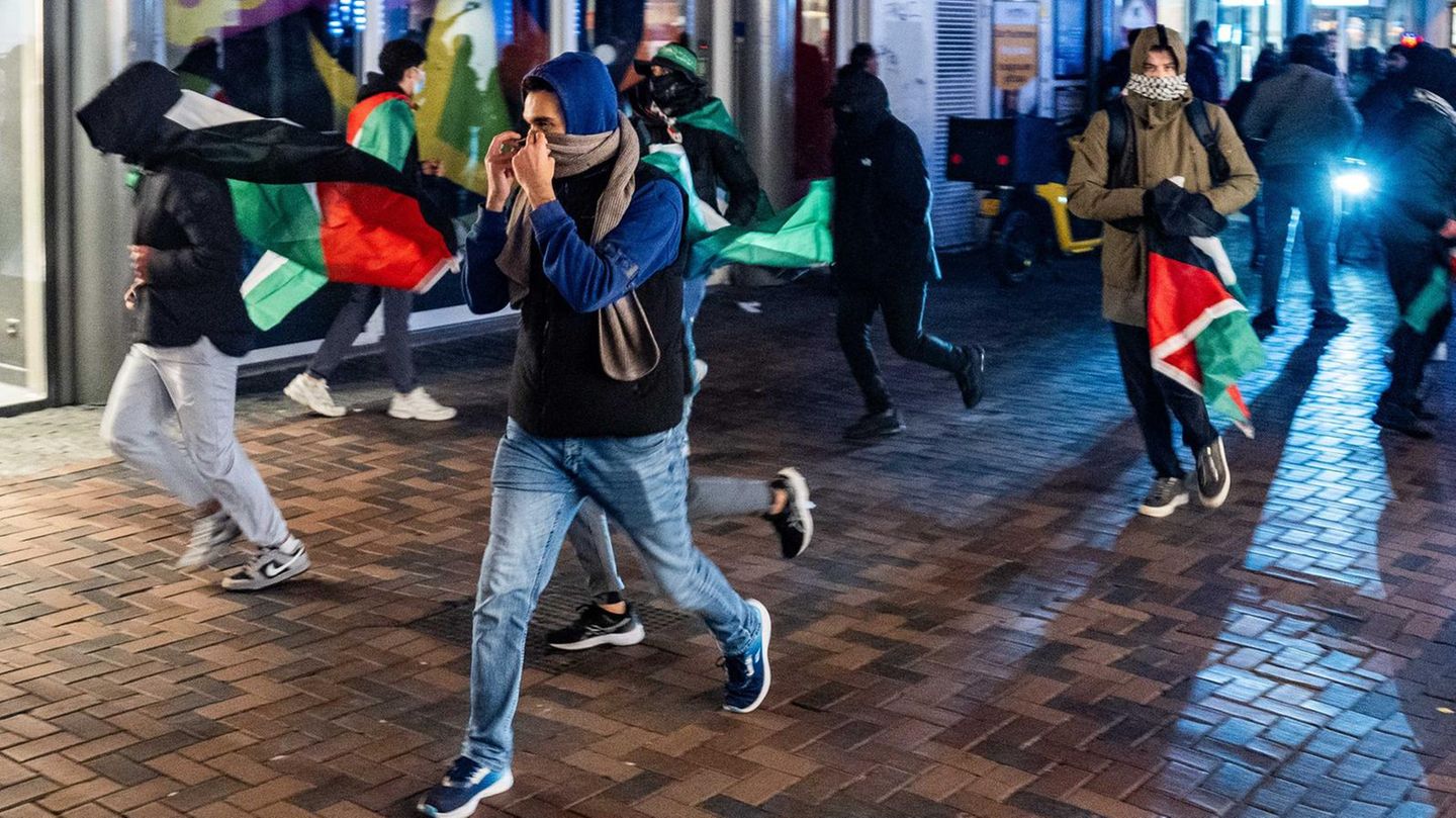 FAQ: Jagdszenen auf israelische Fans in Amsterdam: Was über die Angriffe bekannt ist
