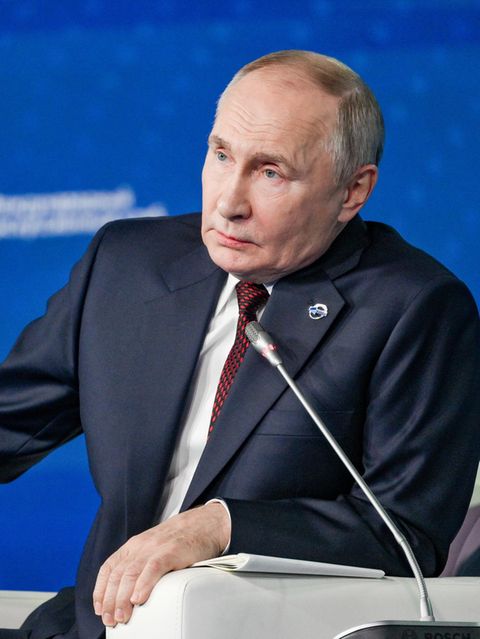 Nach Spekulationen, ob Wladimir Putin Donald Trump zu seiner Wiederwahl gratuliert, äußert sich der 72-Jährige nun - und signalisiert dabei Gesprächsbereitschaft.