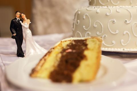 Stück Hochzeitstorte