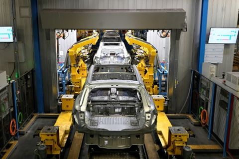 Produktion in Autofabrik