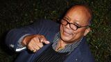 Die US-Musiklegende Quincy Jones starb am 3. November in seinem Haus in Bel Air in Los Angeles im Kreise seiner Familie. Der Produzent und Komponist wurde 91 Jahre alt. Jones zählte zu den bedeutendsten Produzenten der Branche. Zusammengearbeitet hat er unter anderem mit Michael Jackson, George Benson, Frank Sinatra, Ray Charles, Louis Armstrong, Stevie Wonder oder Aretha Franklin