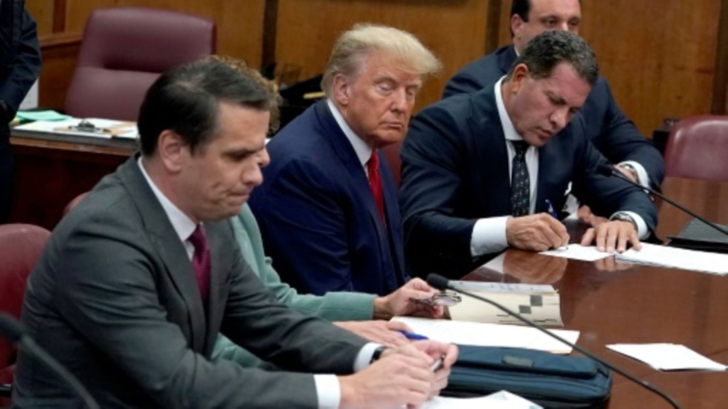 Trump im April vor Gericht in New York