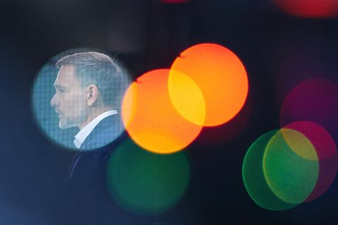 Lindner hinter Ampelfarbigen Bouquet Flecken