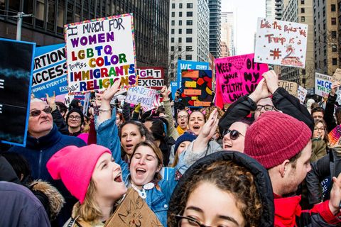 Nach Donald Trumps Wahlsieg demonstrieren Frauen in den USA für ihre Rechte