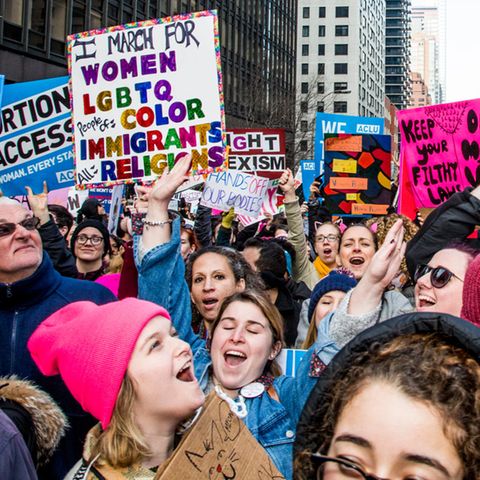 Nach Donald Trumps Wahlsieg demonstrieren Frauen in den USA für ihre Rechte
