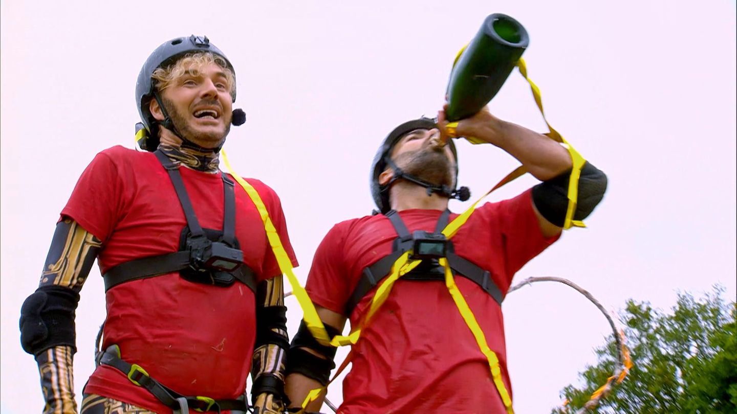 Sam (l.) und Rafi im Finale von "Sommerhaus der Stars"