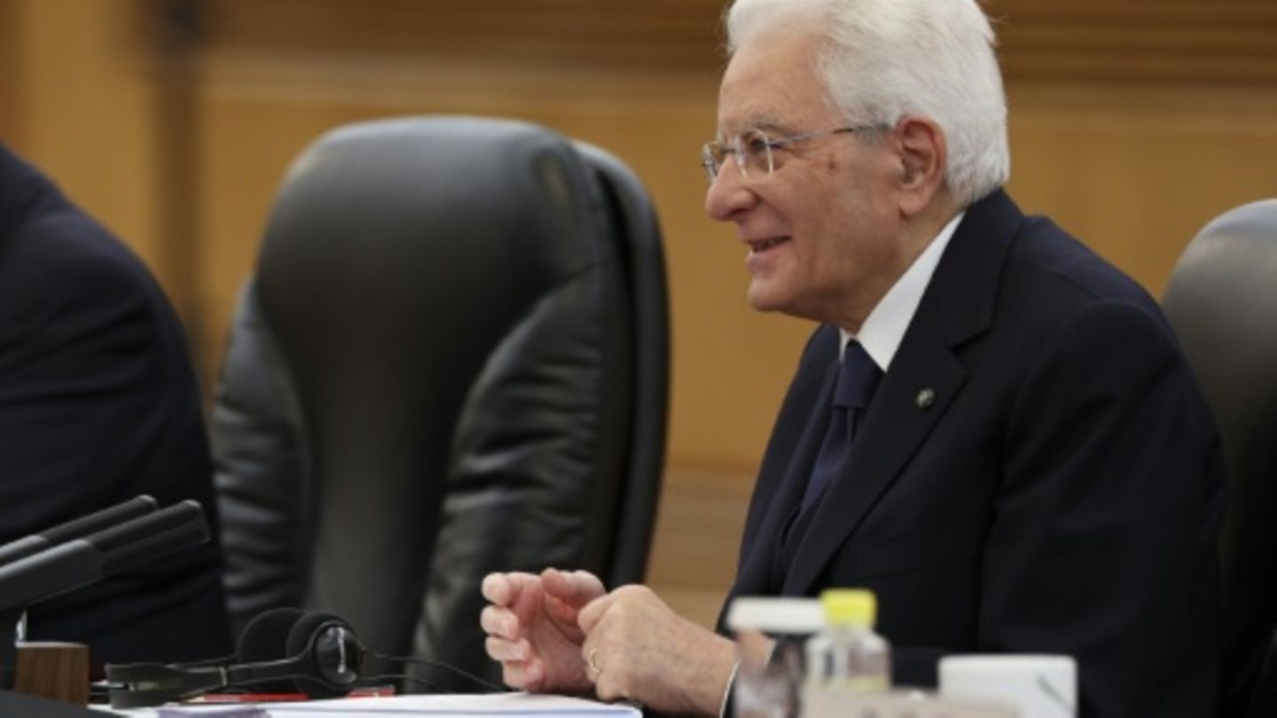 Mattarella bei einem Besuch in Peking am 8. November