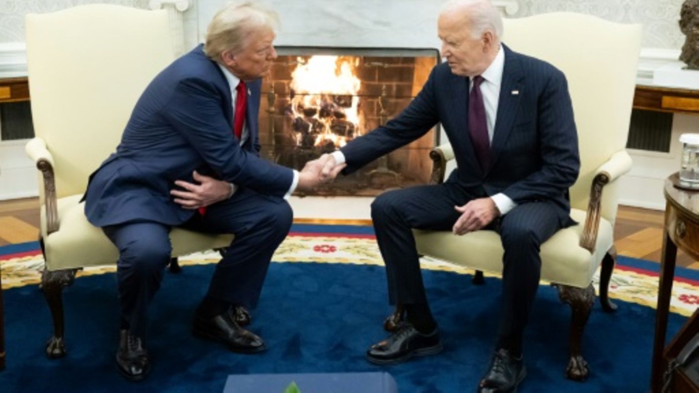 Handshake zwischen Donald Trump und Joe Biden im Oval Office