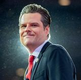 Für das Amt des Justizministers nominiert Trump den Rechtsaußen-Politiker Matt Gaetz. Der 42-jährige Abgeordnete aus Florida gilt als einer der getreuesten Gefolgsleute des Rechtspopulisten, der ihn in Strafverfahren und den gegen ihn gerichteten Amtsenthebungsverfahren vehement unterstützte. Der Abtreibungsgegner zählt zu den Ultraradikalen und verbreitet Verschwörungstheorien
