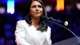 Tulsi Gabbard ist seit Längerem im Gespräch für einen Regierungsposten. Die 43-Jährige stammt von den Samoa-Inseln und vertrat als ehemalige demokratische Abgeordnete im US-Repräsentantenhaus den Bundesstaat Hawaii. Anfang des Jahres wechselte sie ins republikanische Lager und soll nun Trumps Geheimdienstkoordinatorin werden. Die Ukrainehilfen lehnt sie ab
